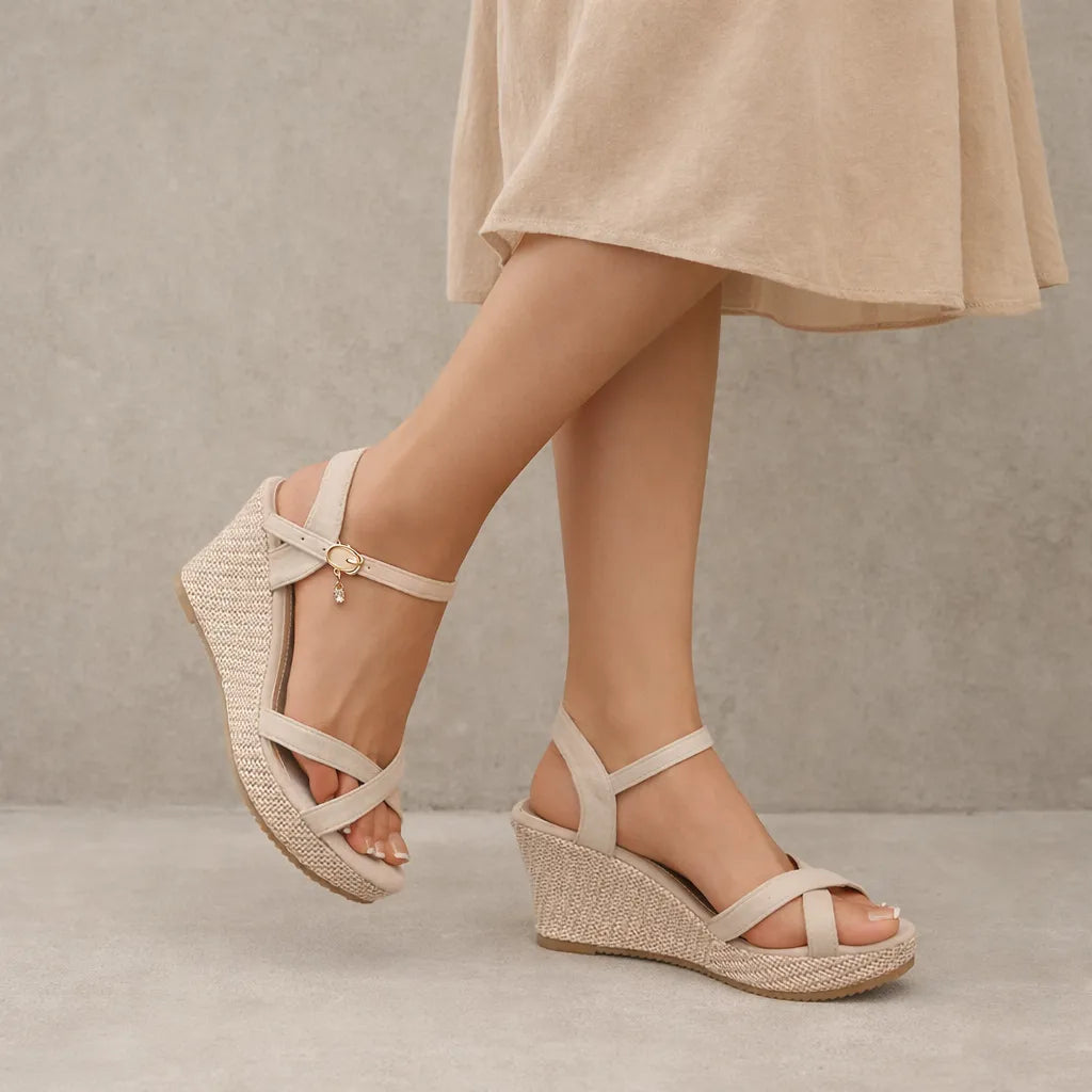 Espadrille sandale femme Sorella | Suède breloque dorée