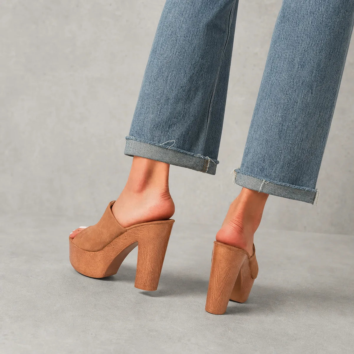 Mule talon haut carré Octavia | Plateforme bois rétro
