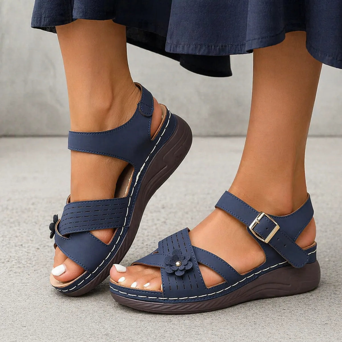 Sandale perforée femme Portolia | Fleur cuir